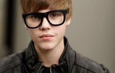 JustinBieber01PA230211.jpg