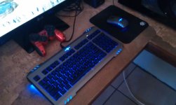 desk.jpg