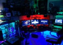awesome-computer-gaming-stations-12.jpg