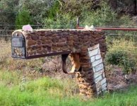 the-world_s-top-10-most-amazing-mail-boxes-9.jpg