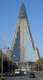 ryugyong-hotel-pyongyang.jpg