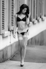 lingerie-girs-23.jpg