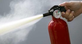 extinguisher_fire_spray.jpg