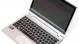 Acer Aspire V5-122P open