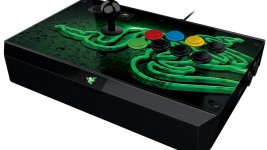Razer Atrox front