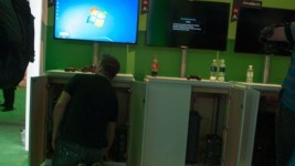 Xbox One E3 dev unit running Windows 7