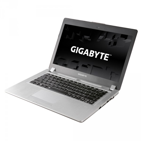 Gigabyte P34G gaming notebook