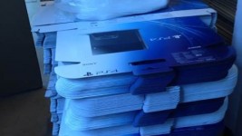 Sony PS4 console boxes (2)