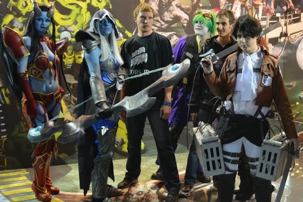 rAge 2013 cosplay group